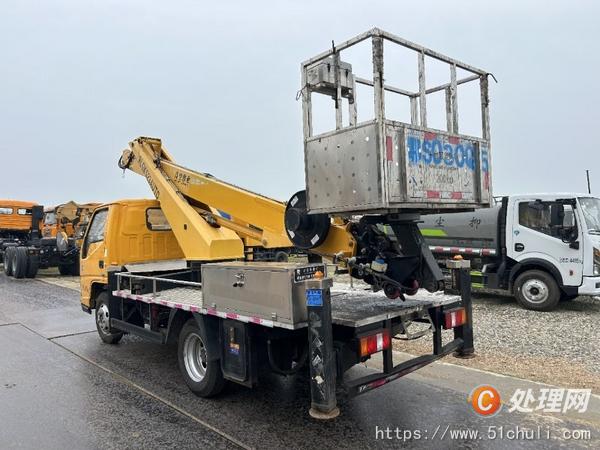 二手高空作業(yè)車