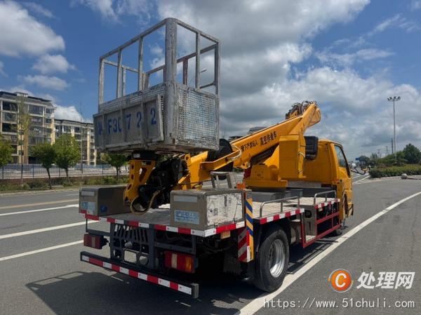 二手高空作業(yè)車