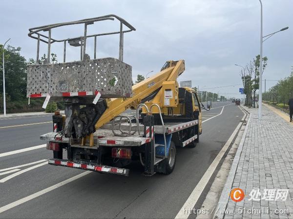 二手高空作業(yè)車