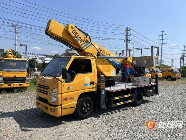 二手高空作業(yè)車