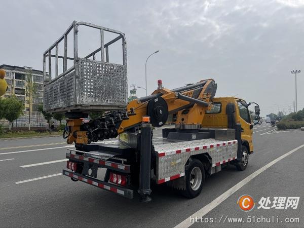 二手高空作業(yè)車