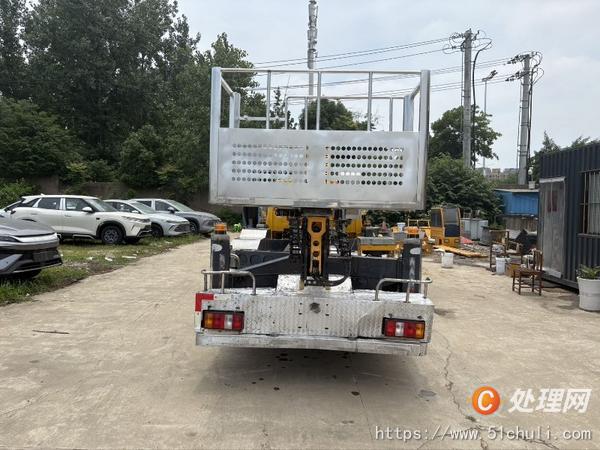 二手高空作業(yè)車