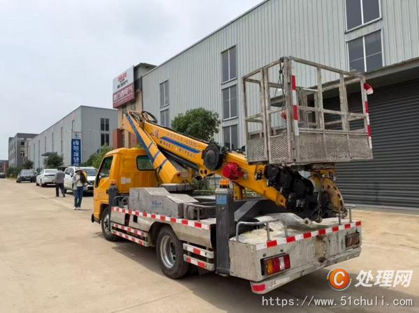 二手高空作業(yè)車