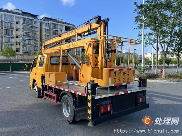 二手高空作業(yè)車