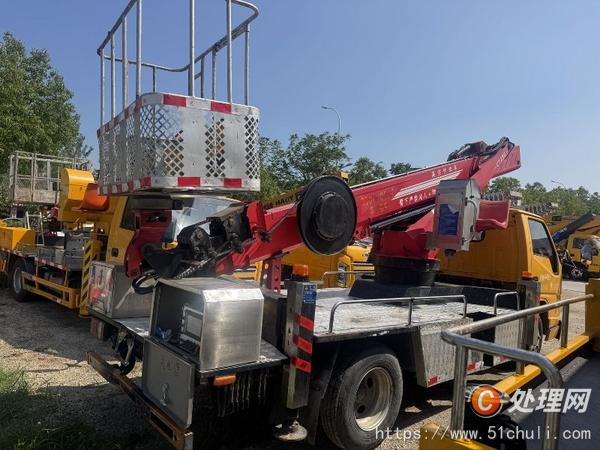 二手高空作業(yè)車