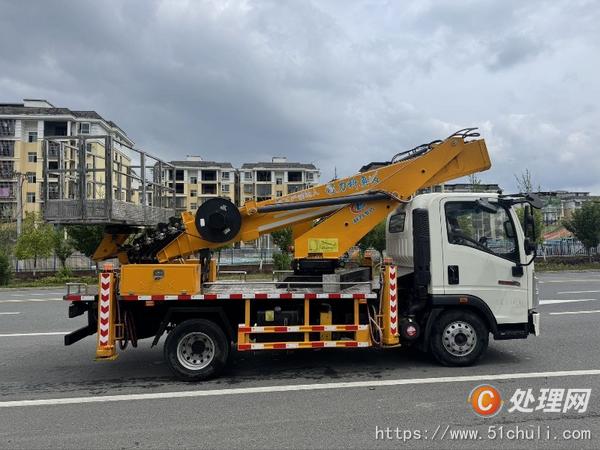 二手高空作業(yè)車