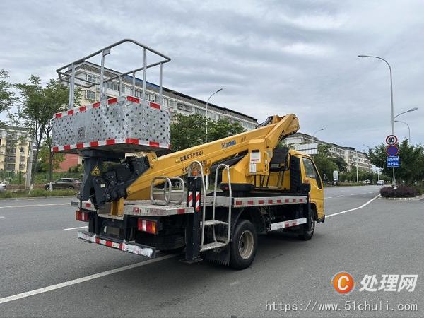 二手高空作業(yè)車