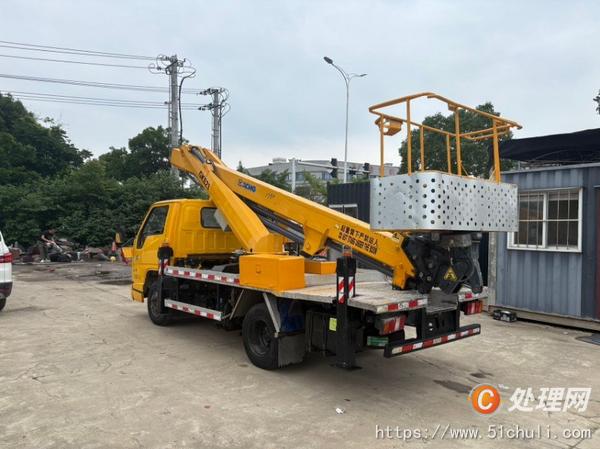 二手高空作業(yè)車