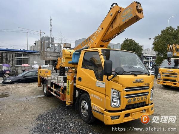 二手高空作業(yè)車