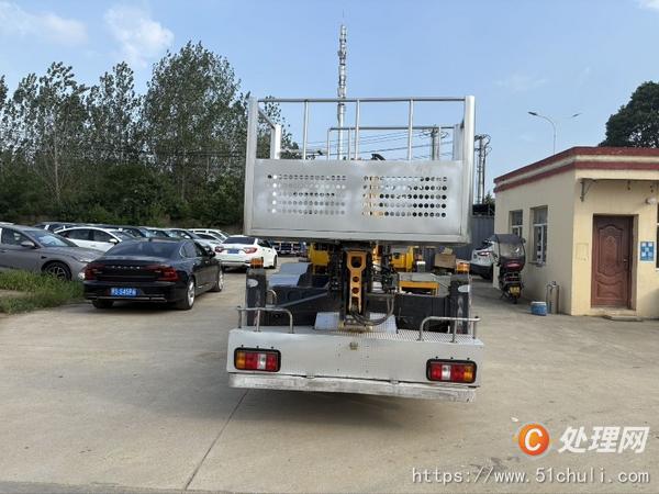 二手高空作業(yè)車