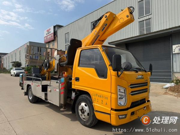 二手高空作業(yè)車