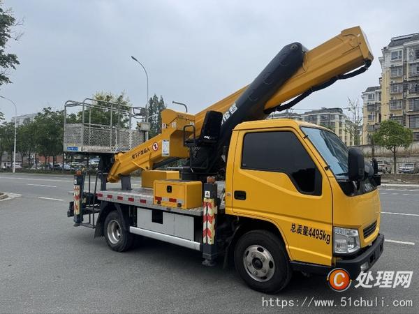 二手高空作業(yè)車
