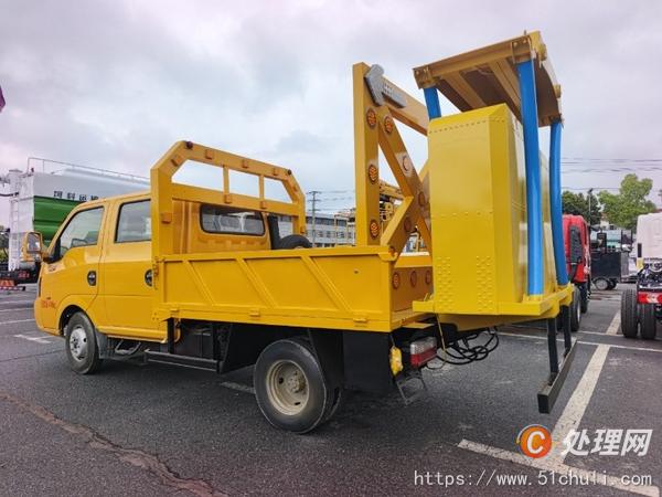 二手防撞緩沖車