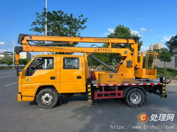 二手高空作業(yè)車