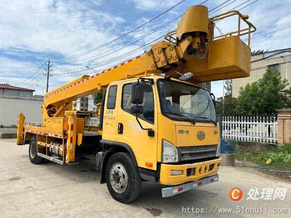 二手高空作業(yè)車