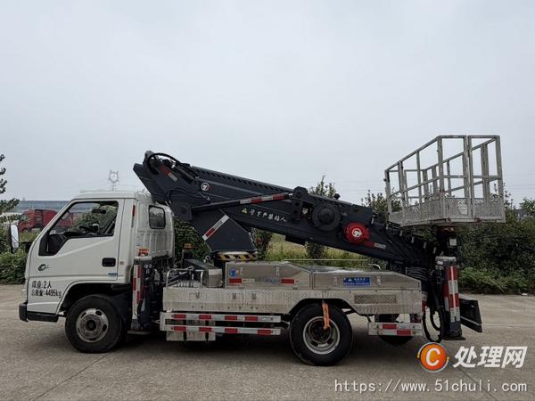 二手高空作業(yè)車