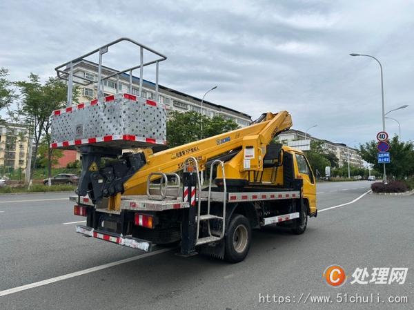 二手高空作業(yè)車