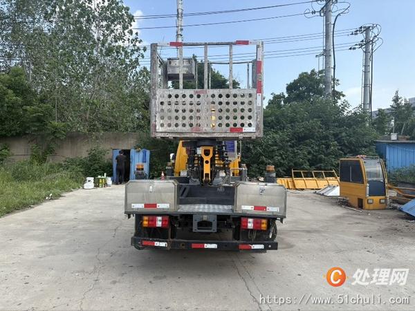 二手高空作業(yè)車