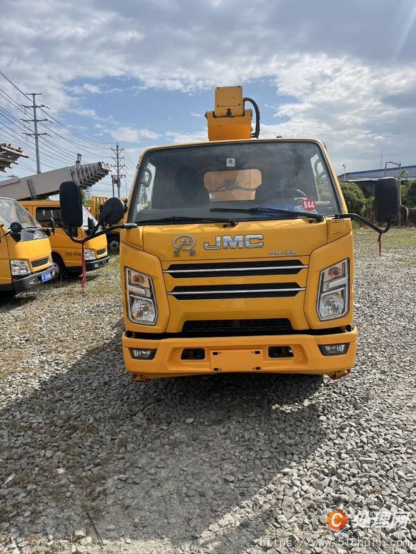 二手高空作業(yè)車