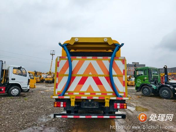 二手防撞緩沖車