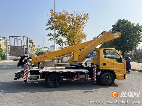 二手高空作業(yè)車