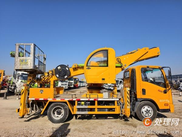 二手高空作業(yè)車