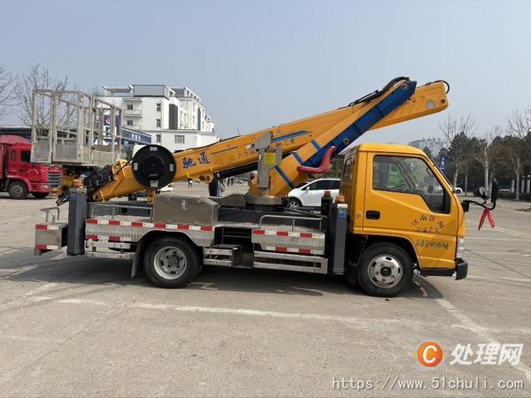 二手高空作業(yè)車