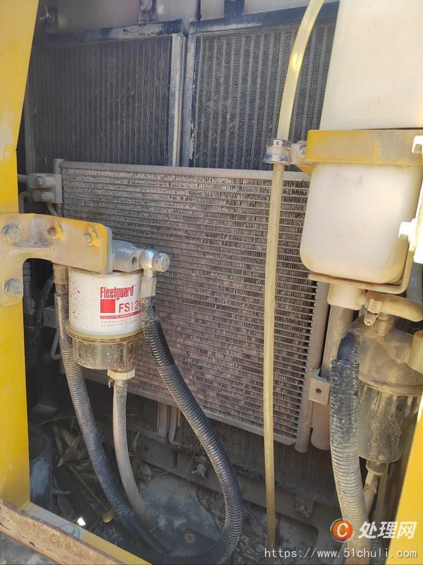 二手挖掘機(jī)
