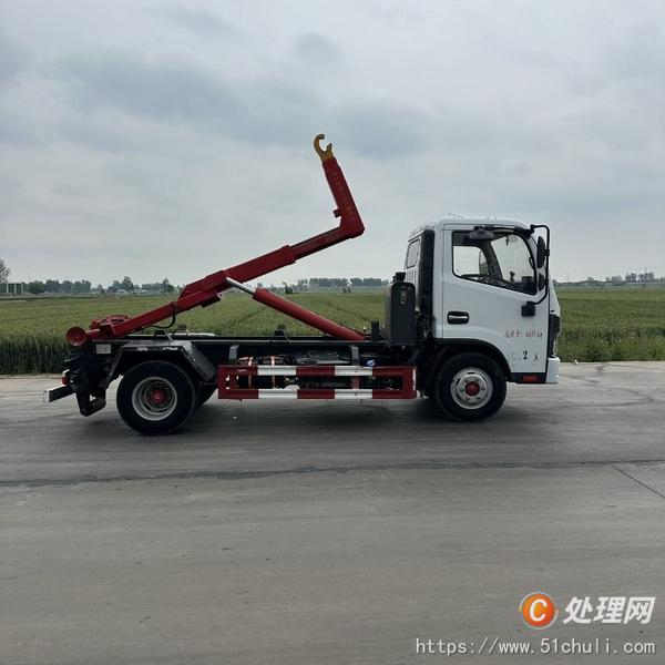 二手勾臂式垃圾車