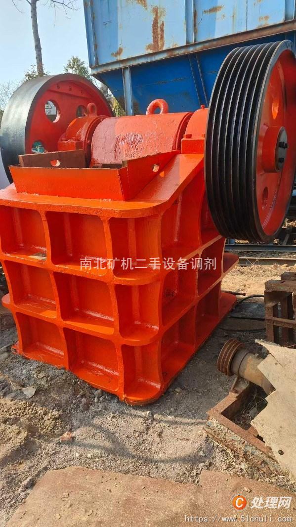二手顎式破碎機(jī)