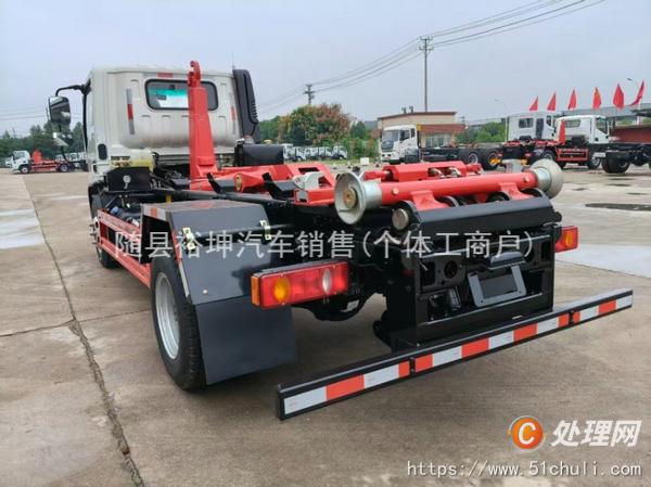 二手勾臂式垃圾車(chē)