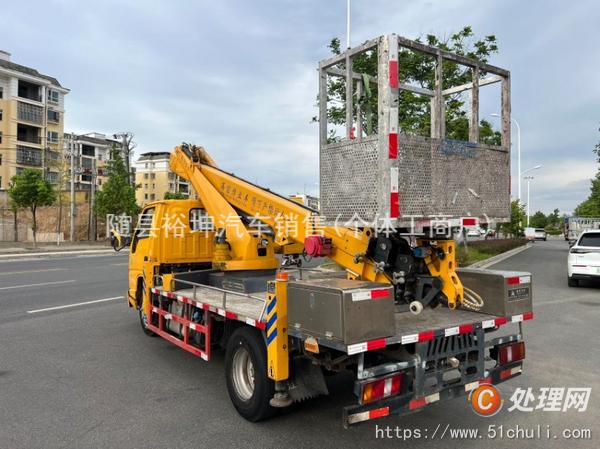 二手高空作業(yè)車