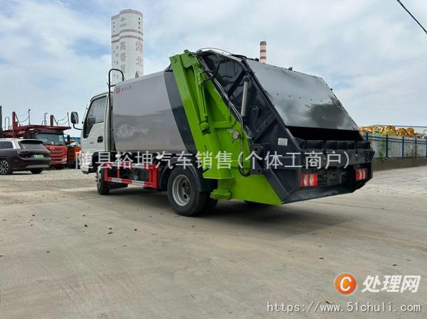 二手壓縮式垃圾車