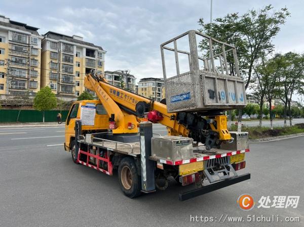二手高空作業(yè)車