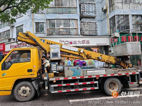 二手高空作業(yè)車