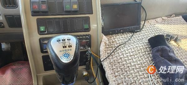 二手汽車吊