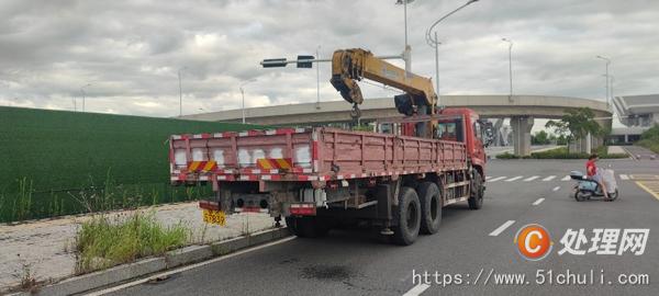 二手汽車吊