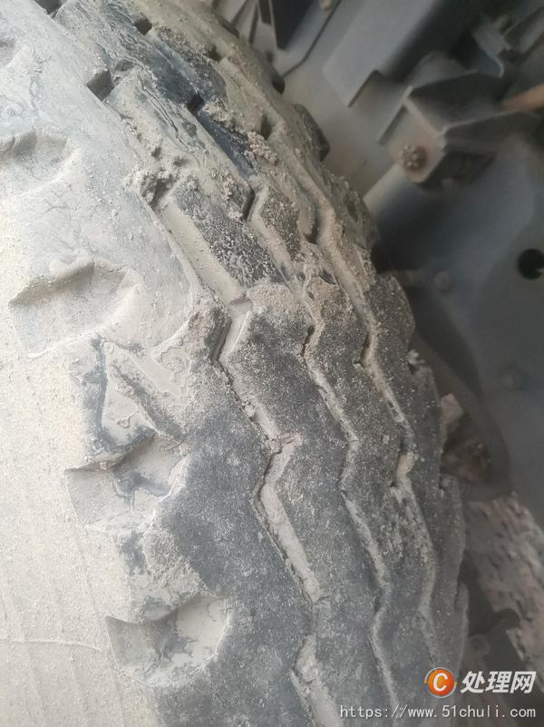 二手汽車吊
