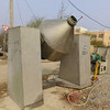 出售1000升雙錐混合機(jī)一臺,全不銹鋼材質(zhì),獨(dú)立電機(jī)控制內(nèi)部攪拌!